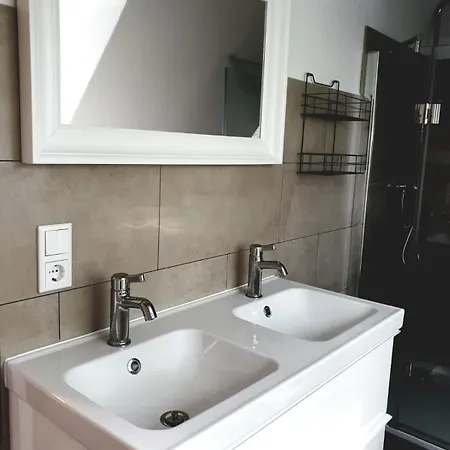 Bruehlerstrasse Apartamento *