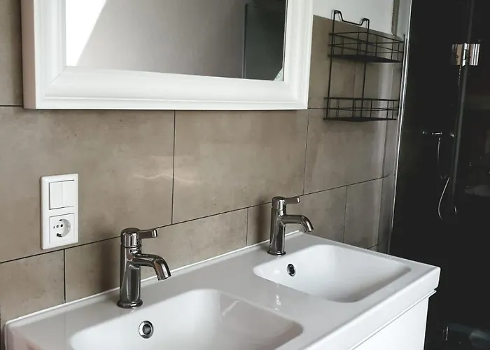 Bruehlerstrasse Appartement *